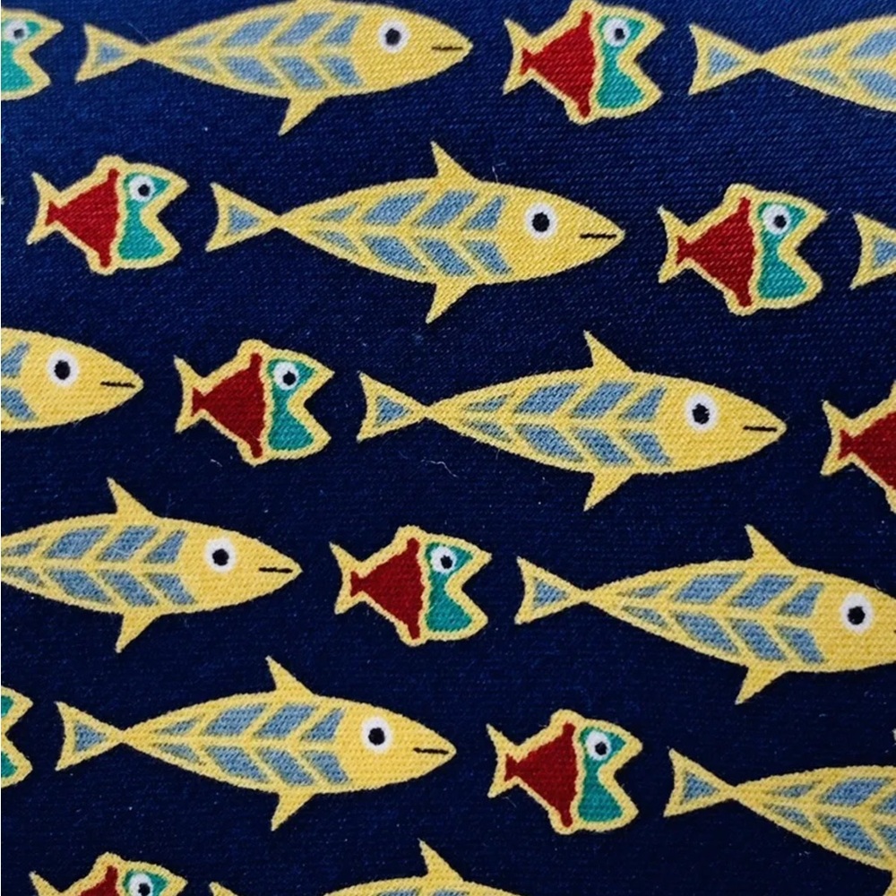 Lester Lampert Chicago Corporate Navy Gold Burgundy Fish Tie 100% Silk 3.5”X 61”